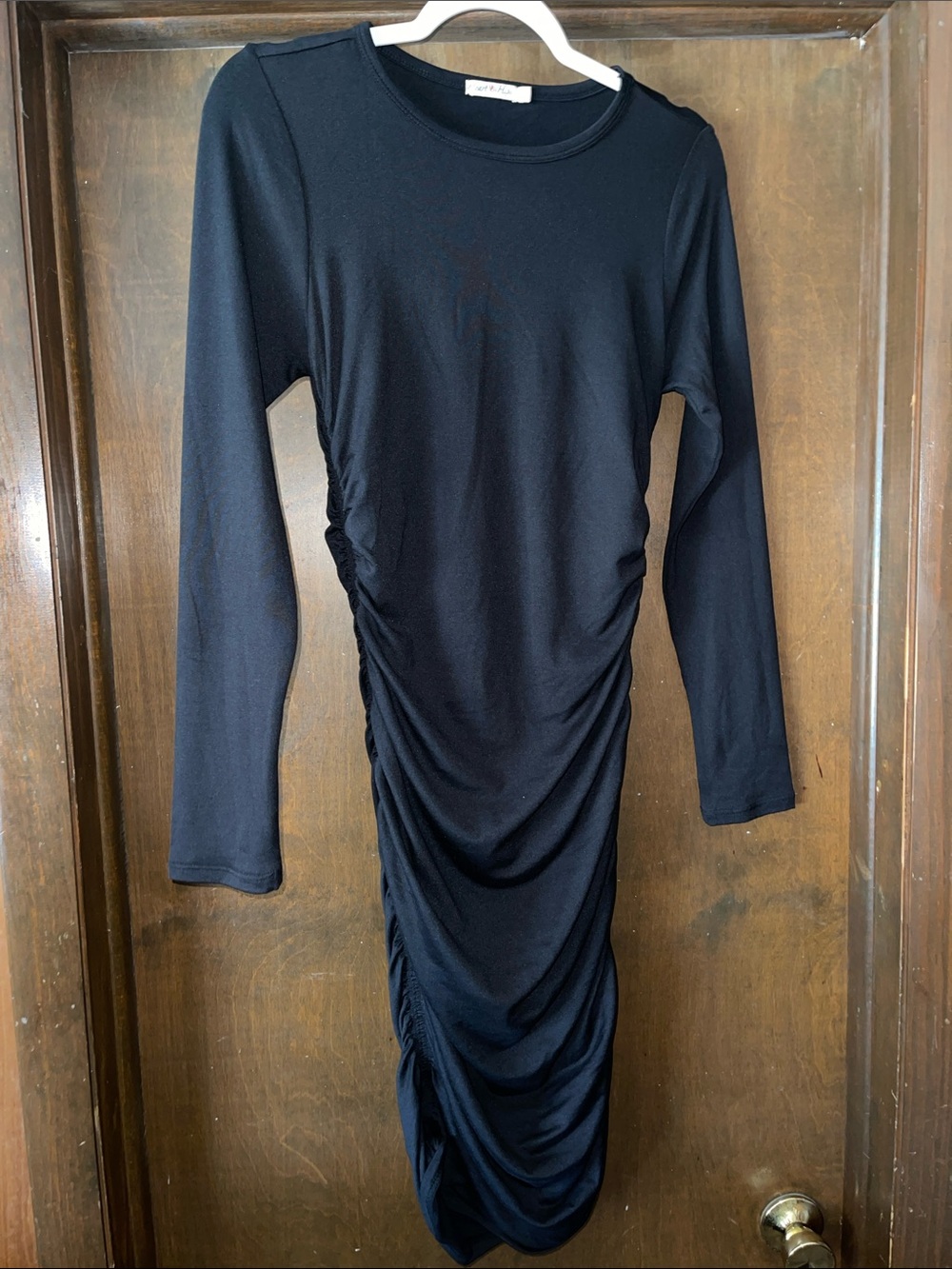 Heart Hips Black Long-Sleeve Ruched Bodycon Dress